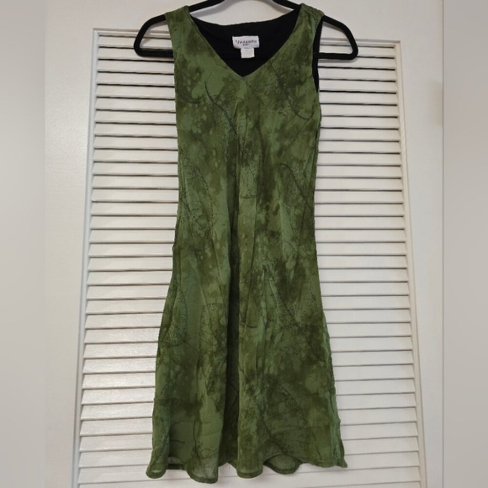 Tessuto - Bohemian Green Leaf Pattern Sleeveless Dress With Black Lining